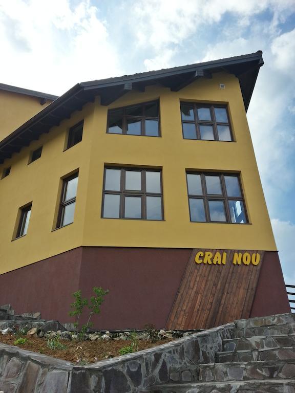 Pensiunea Crai Nou Şirnea Exterior foto